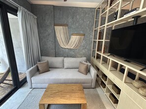 Living 2