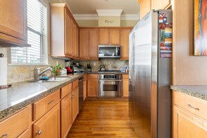 Indoors, Floor, Flooring, Hardwood, Kitchen