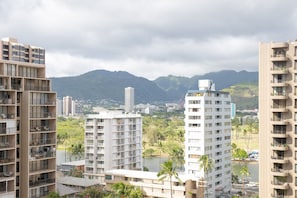 City,Urban,Architecture,Building,High Rise