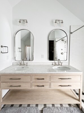 Master Bathroom features Oak Restoration Hardware double vanity.