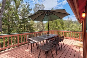 Outdoor dining anyone!?