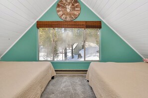 Bedroom 4 with 2 King beds in the lot (3rd floor)