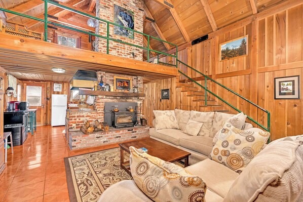 Cozy and spacious living area