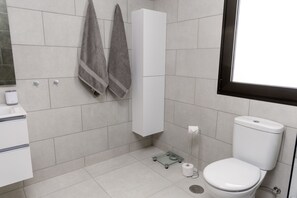 North Ensuite Bathroom