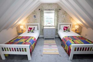 Twin Bedroom