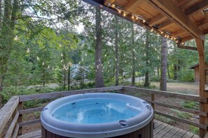 Private Hot Tub