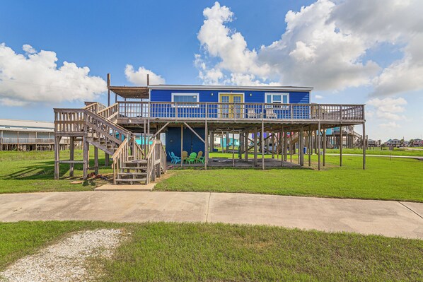 Surfside Beach Vacation Rental | 2BR | 2BA | Stairs Required | 936 Sq Ft