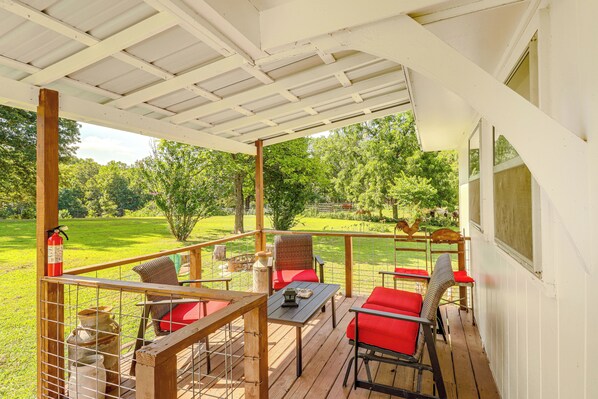 Marble Falls Vacation Rental | 3BR | 1BA | 1,500 Sq Ft | Step-Free Access