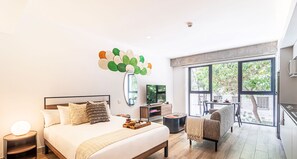 El mobiliario, la decoración y los servicios pueden variar ligeramente.