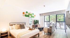 El mobiliario, la decoración y los servicios pueden variar ligeramente.
