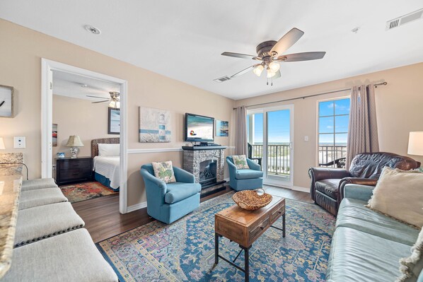 Welcome to Grand Beach Resort 202!