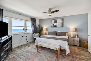 Oceanfront Primary Bedroom
