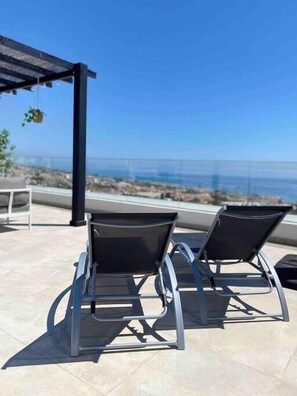View from the sunchairs at the rooftop terrace - Idilia (Rincon | Malaga)