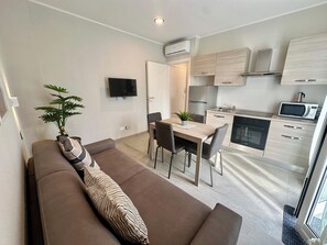 Living room (1)