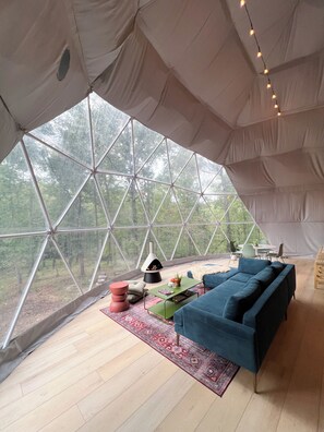 Glamping living with fireplace