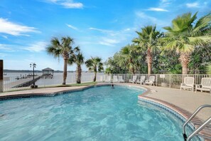 The Landing Community Pool