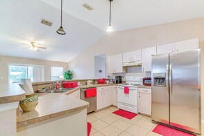 Kitchen | Cooking Basics | Stove/Oven