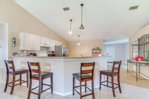 Dining Area | Breakfast Bar | Dishware/Flatware