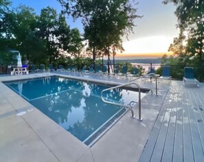 Tan Tara Estates Pool