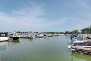 Community Marina