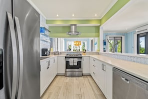 Fully equipped kitchen with all you need to create delicious meals.