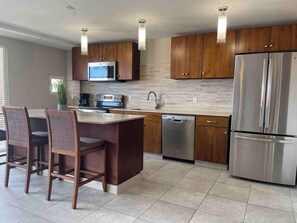 Kitchen (1)