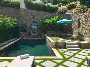Pool (2)