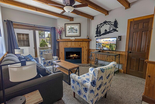 Welcome to Whistlepunk 45!  This charming one-bedroom property is the perfect place to come back to after exploring the mountain!