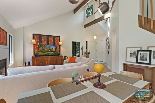 Dining room with seating for 6. Open to living room.