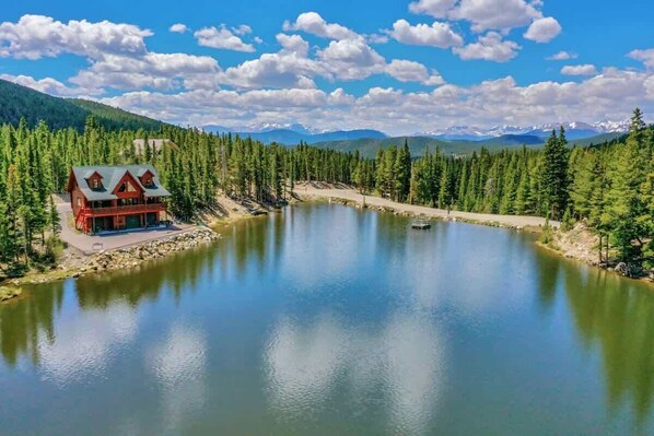 Unbelievable mountain and water views! Experience Colorado like never before!