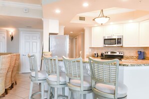 Silver Shells St. Croix 904 - Breakfast Bar