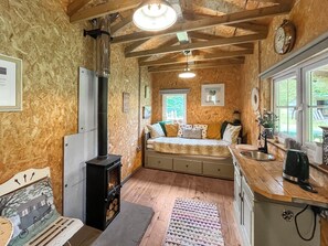 Open plan living space | Bramley Orchard Lodge, Retford
