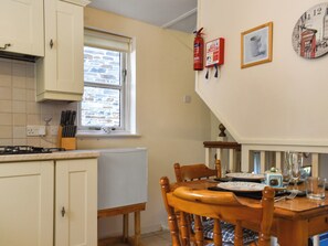 Kitchen/diner | Home Hill Cottage, Looe