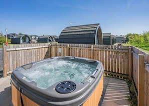 Cheviot Retreat2 Bedroom (Pet Friendly) - Coldstream Holiday Park, Coldstream