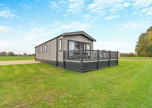 Fieldfare - Camper UK Leisure Park, Swinethorpe, Nr Lincoln