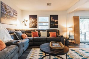 Living room with recliner Sofa