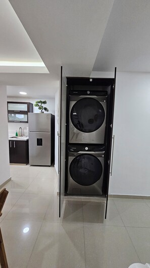 Washer & Dryer