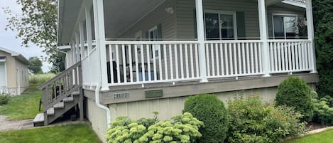 Front view. Huge porch.