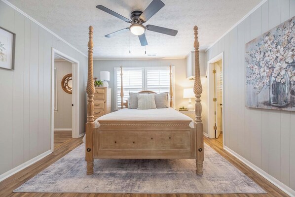 Primary Bedroom with queen bed