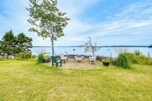 Shared Fire Pit | Water Views