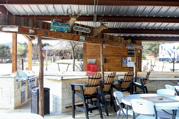 Outdoor Kitchen Area