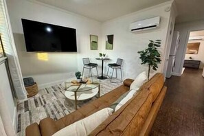 Living Room (1)