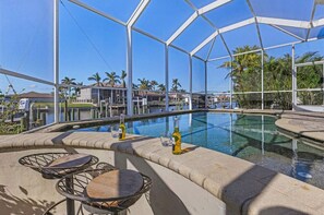 Pool Bar
