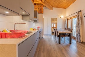 Cuisine et salle à manger