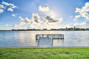 The Palms of Treasure Island | Community Amenities | Fishing Dock | Water Views