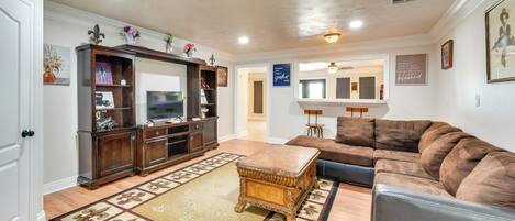 Iowa Vacation Rental | 2BR | 1BA | 2,400 Sq Ft | Small Step for Entry