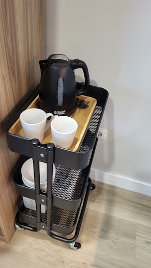 Kaffee und/oder Kaffeemaschine
