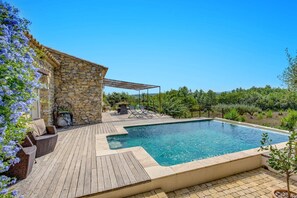 Villa Les Bories image
