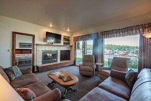 Two bedroom living room 