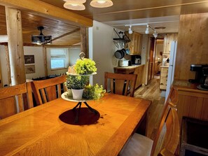 Dining area right off the kitchen